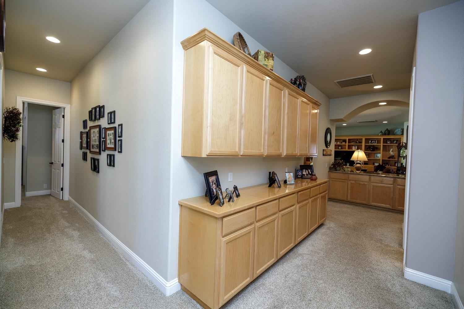 Detail Gallery Image 28 of 77 For 11325 Wild Oak Dr, Oakdale,  CA 95361 - 4 Beds | 2/1 Baths