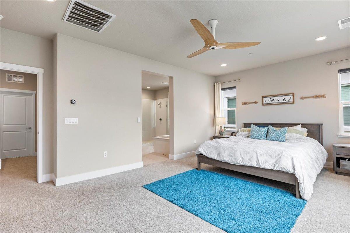 Detail Gallery Image 32 of 70 For 18466 Lewiston Dr, Lathrop,  CA 95330 - 5 Beds | 3/1 Baths