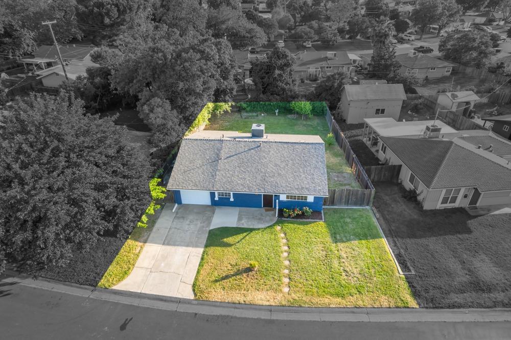 Mayfair Drive, Sacramento, California image 30