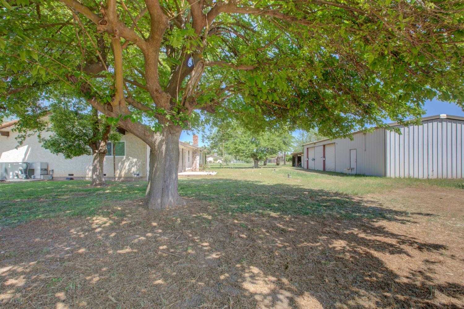E Childs Avenue, Merced, California image 35