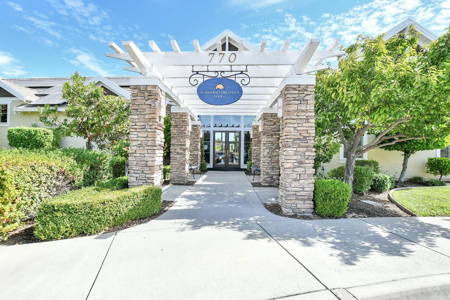 Katy Way, Brentwood, California image 44