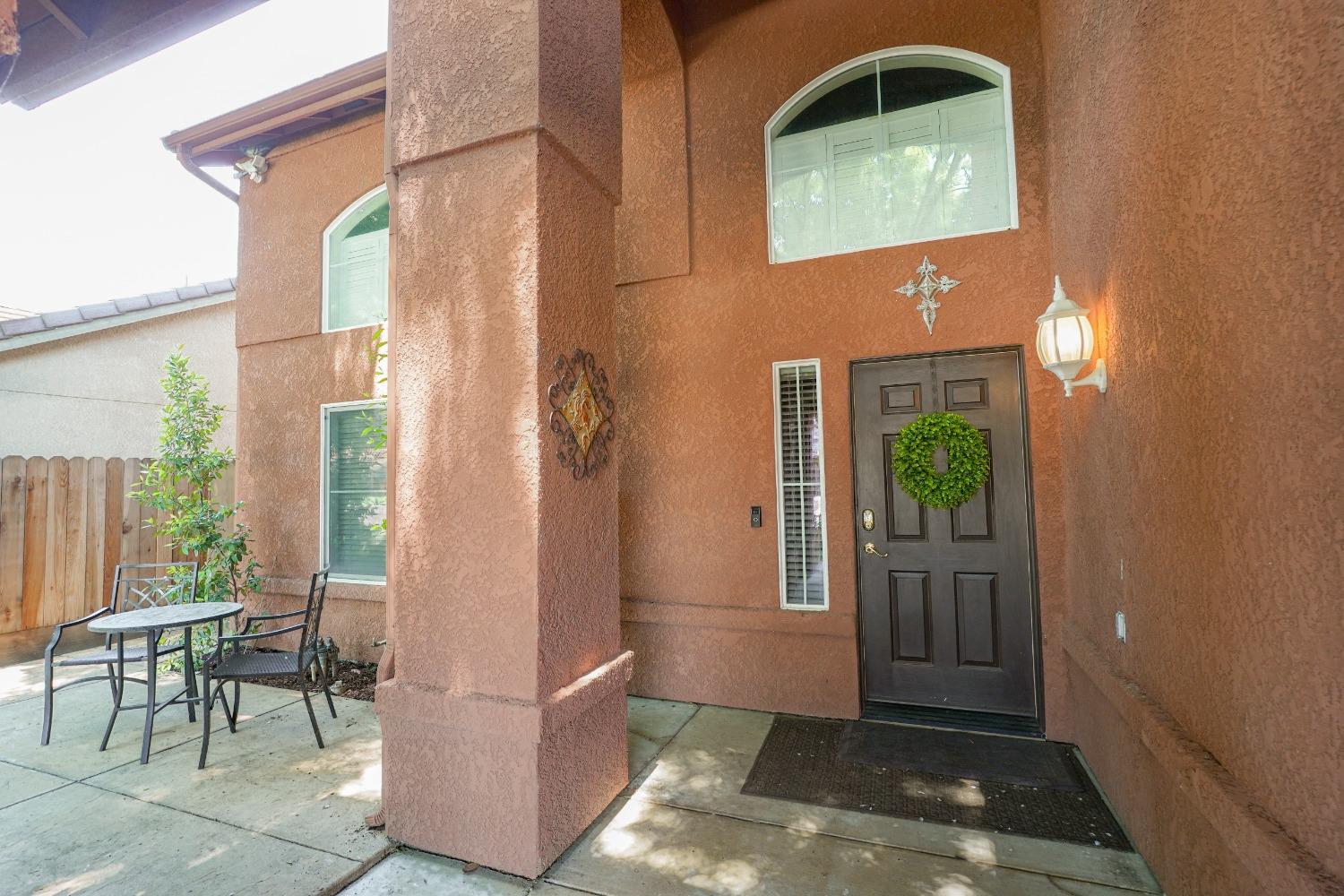 Detail Gallery Image 3 of 30 For 1685 via Milano, Gustine,  CA 95322 - 4 Beds | 3 Baths