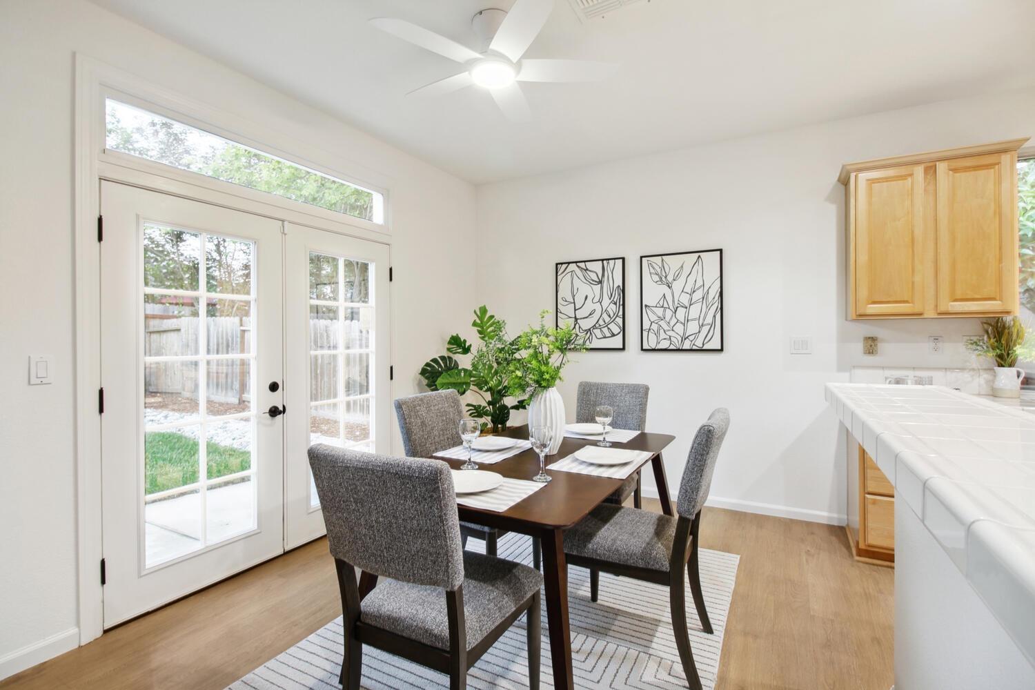 Detail Gallery Image 19 of 52 For 3837 Alegre Way, Davis,  CA 95618 - 3 Beds | 2 Baths