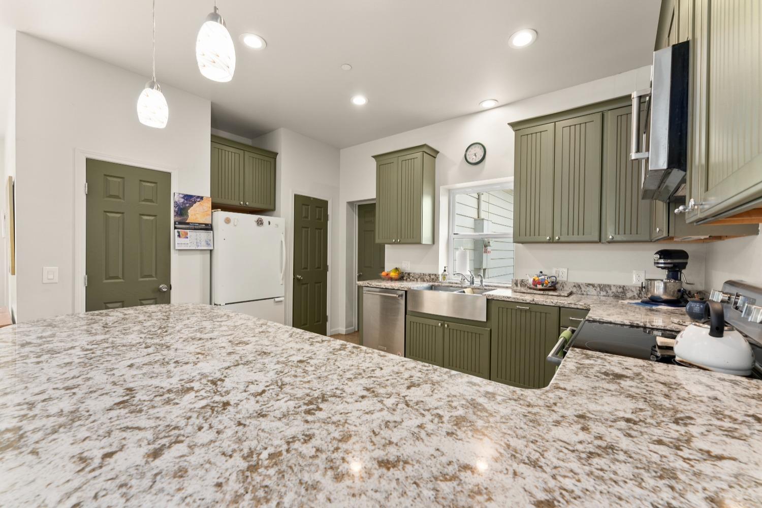 Detail Gallery Image 70 of 99 For 2710 Boulder Ln, Placerville,  CA 95667 - 4 Beds | 3 Baths