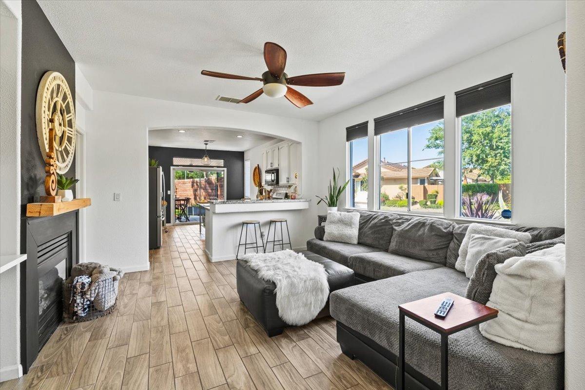 Cushendall Drive, Roseville, California image 4
