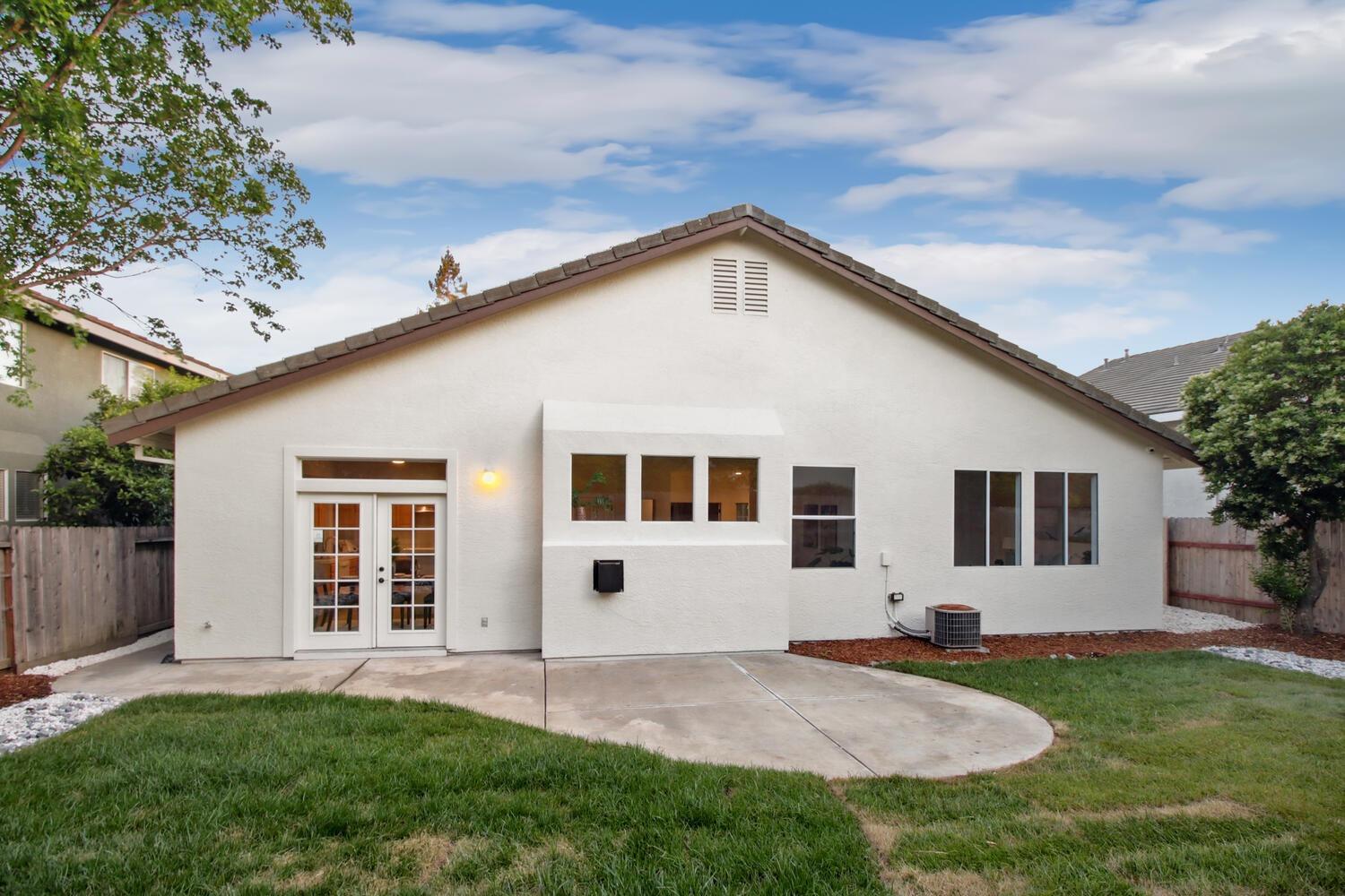 Detail Gallery Image 42 of 52 For 3837 Alegre Way, Davis,  CA 95618 - 3 Beds | 2 Baths