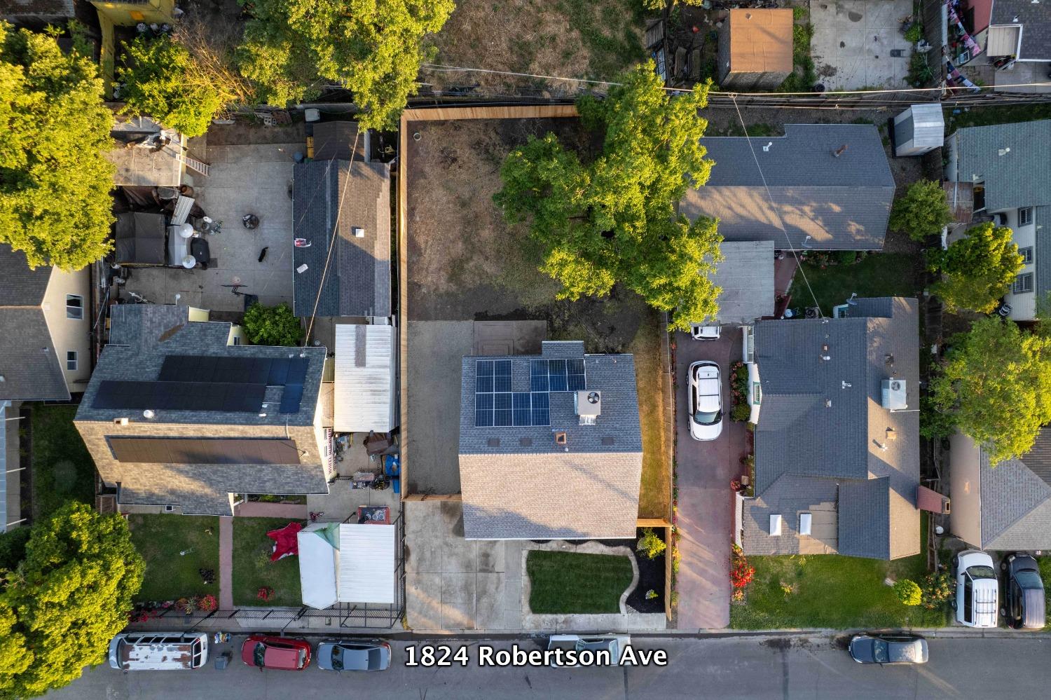 E Robertson Street, Stockton, California image 33