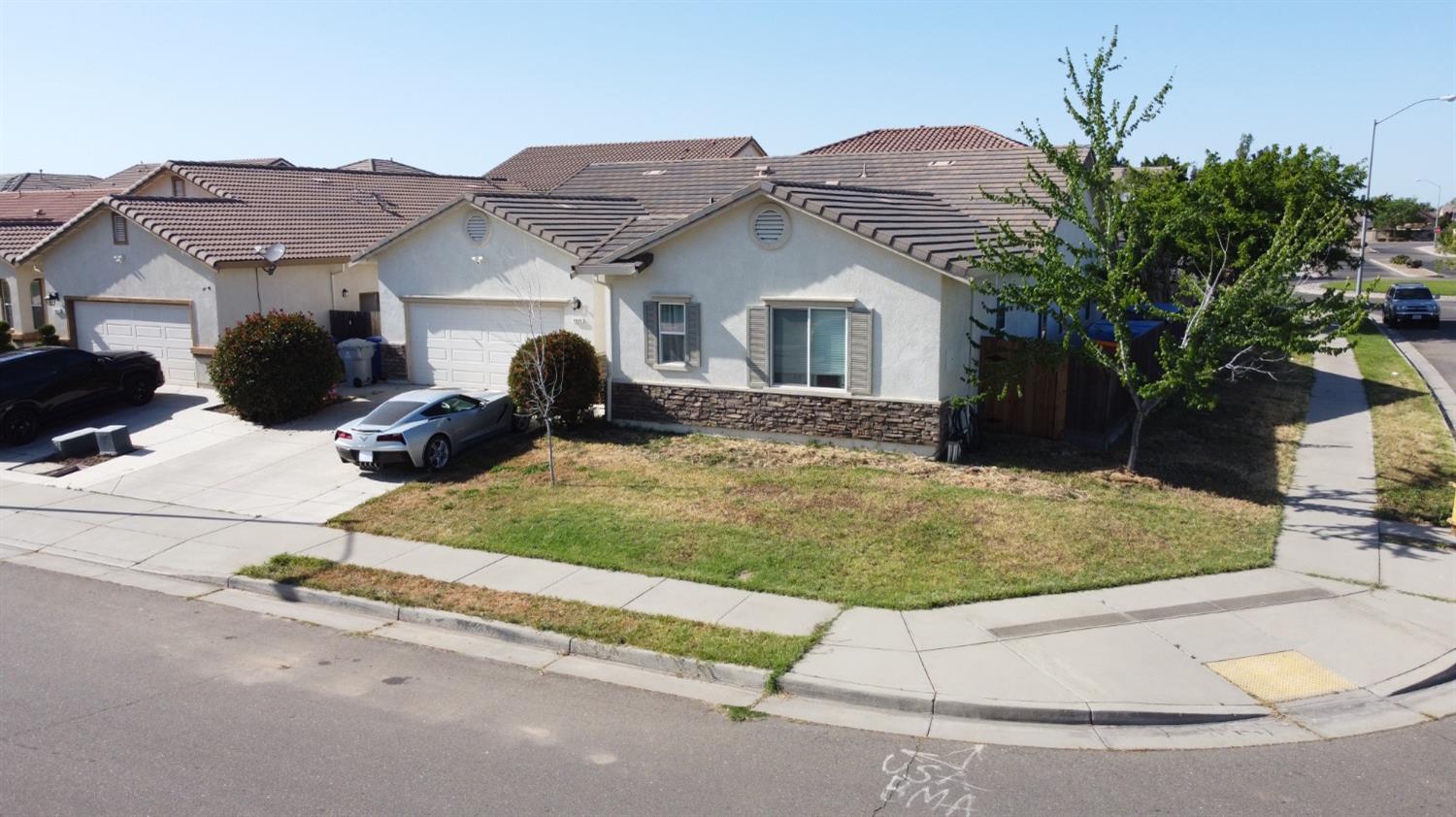 Faxon Drive, Atwater, California image 2
