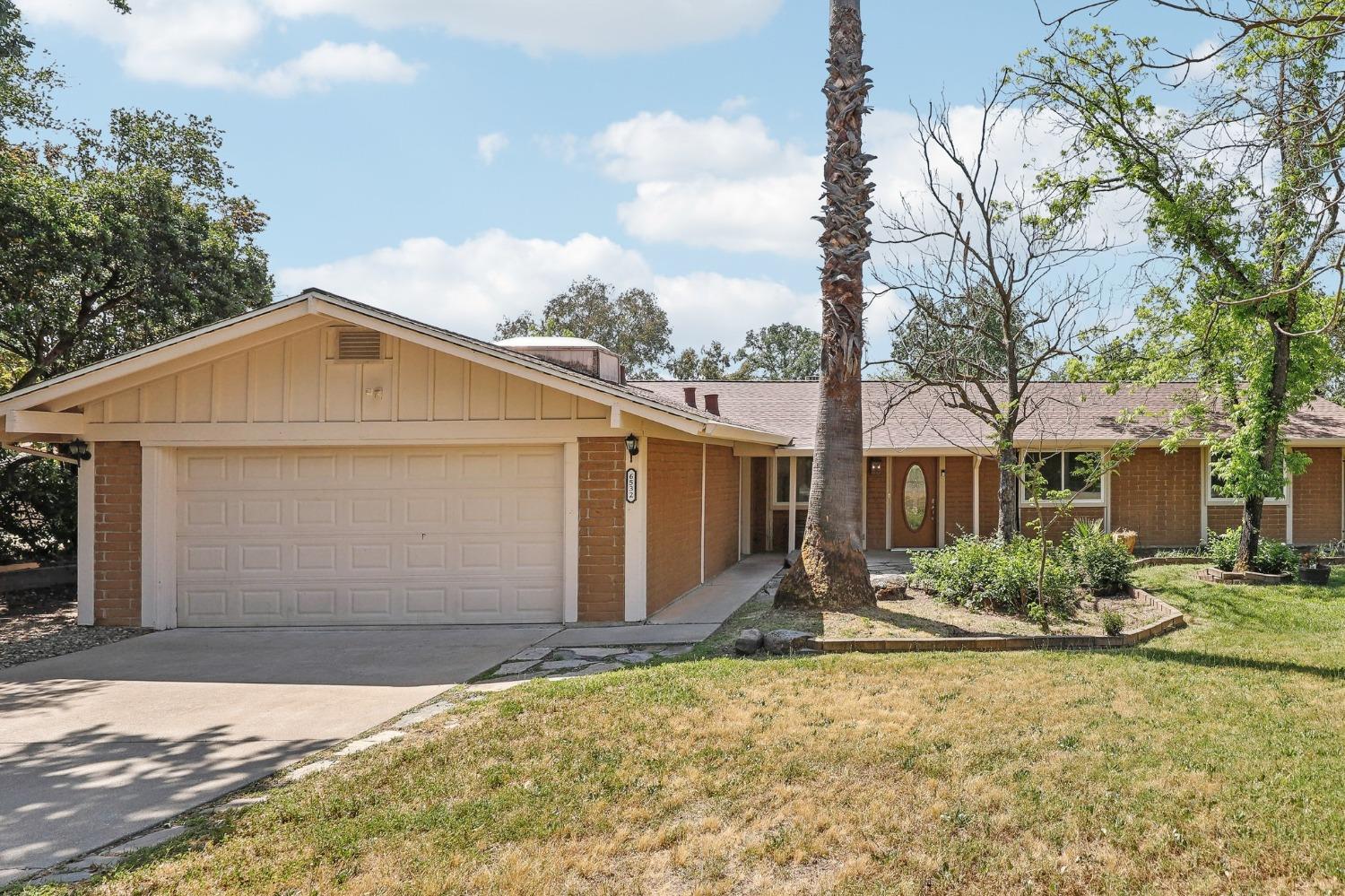 Sutter Avenue, Carmichael, California image 40