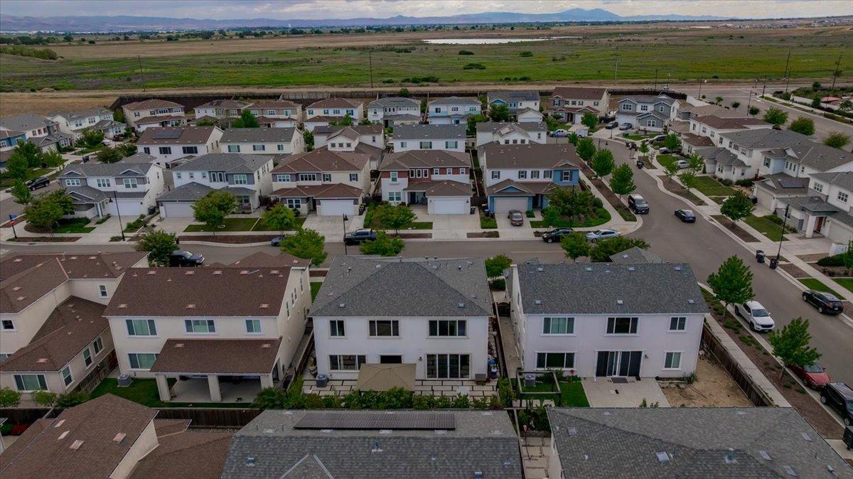 Detail Gallery Image 49 of 70 For 18466 Lewiston Dr, Lathrop,  CA 95330 - 5 Beds | 3/1 Baths