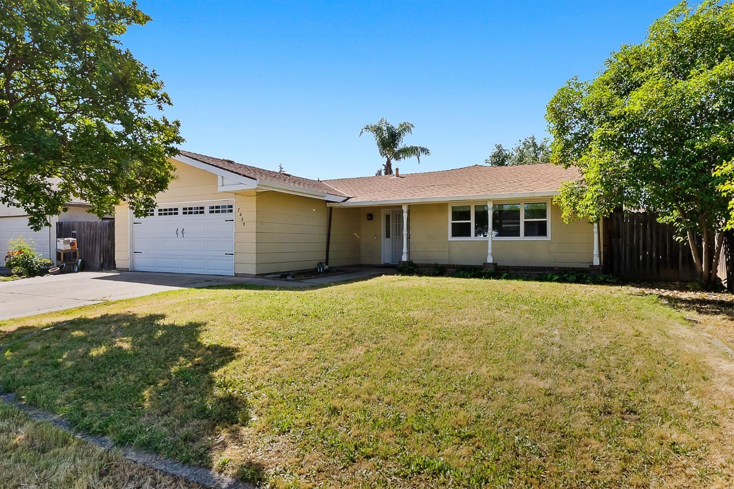 Lynnetree Way, Citrus Heights, California image 4