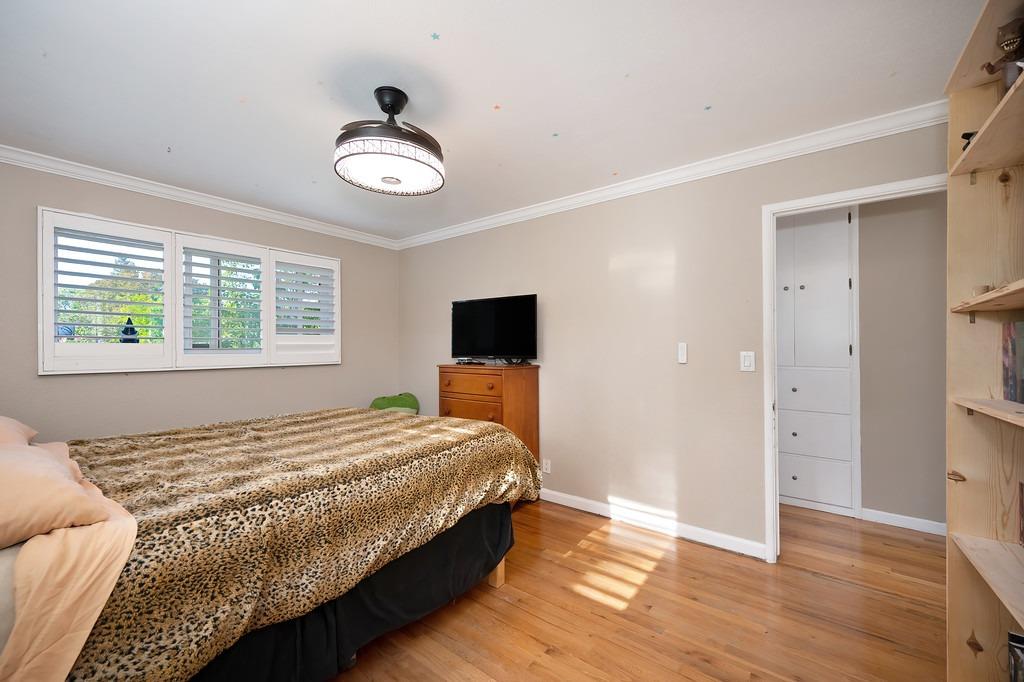 Detail Gallery Image 37 of 60 For 1402 Louise Ave, Modesto,  CA 95350 - 3 Beds | 3 Baths