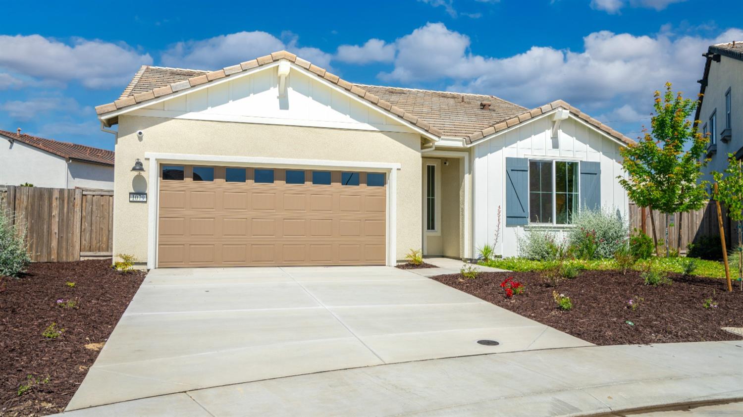 Detail Gallery Image 1 of 36 For 1079 Fiano Pl, Manteca,  CA 95337 - 4 Beds | 3 Baths