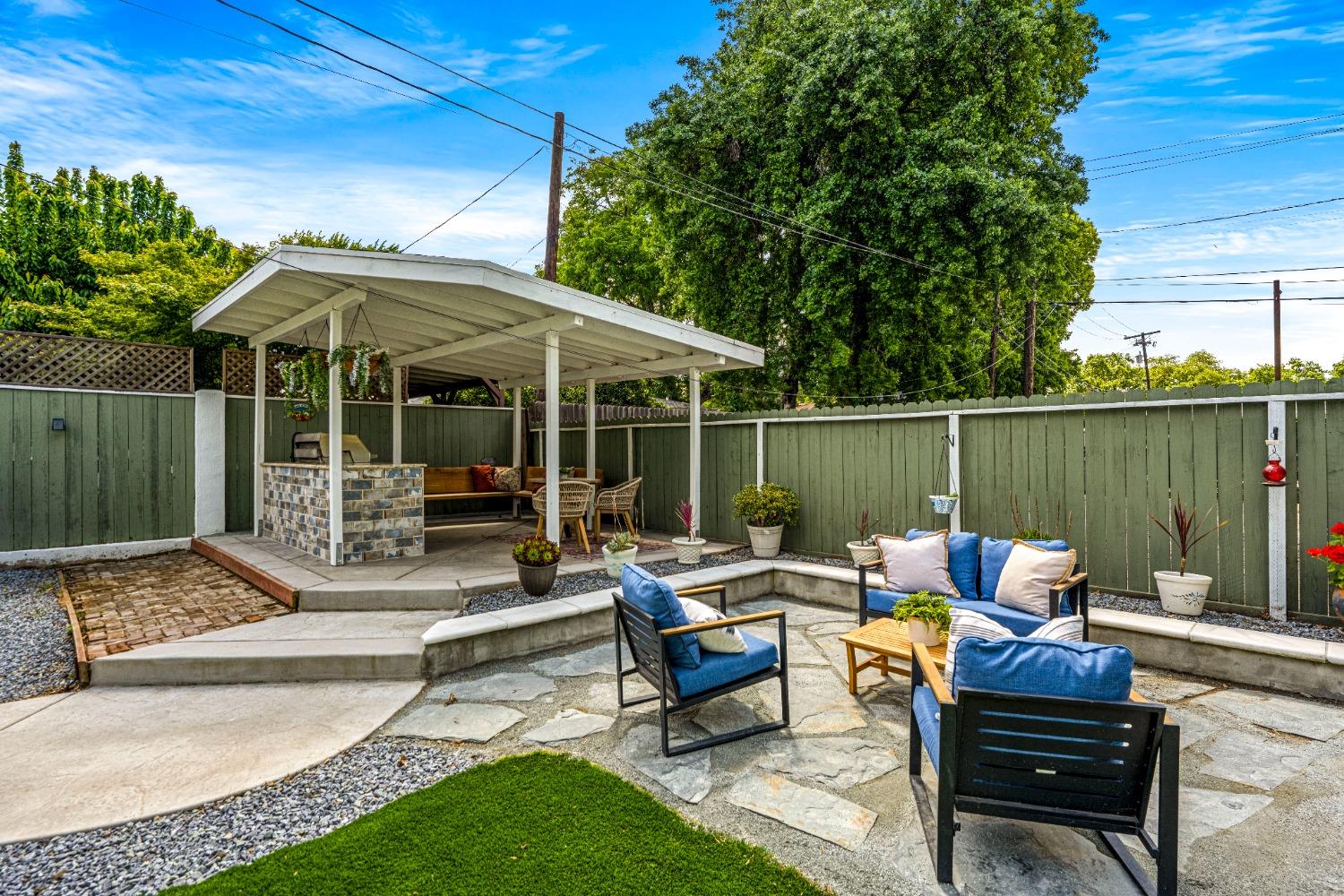 Stone Boulevard, West Sacramento, California image 9