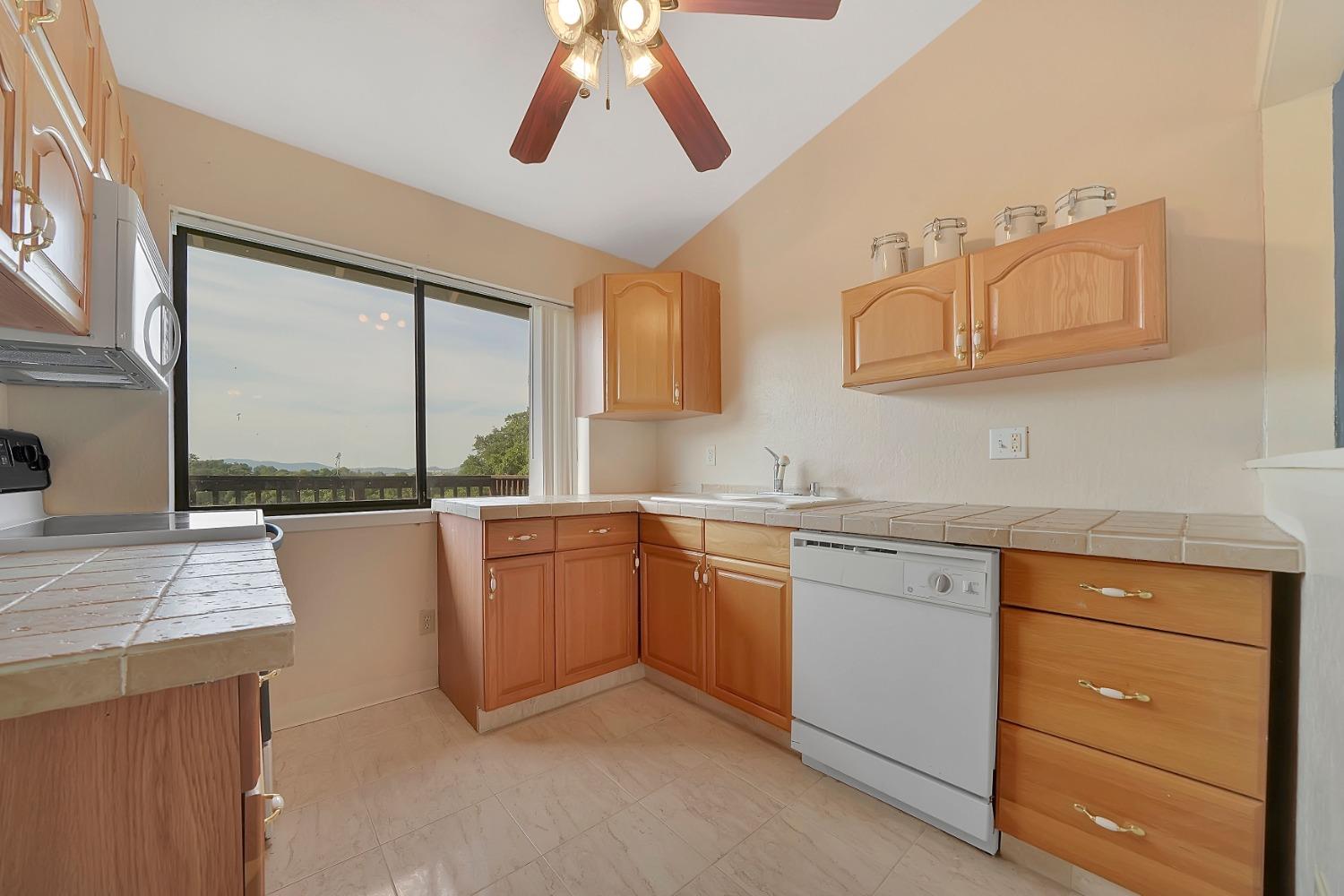 Detail Gallery Image 53 of 88 For 2800 Willow Creek Rd, San Andreas,  CA 95249 - 3 Beds | 2/1 Baths