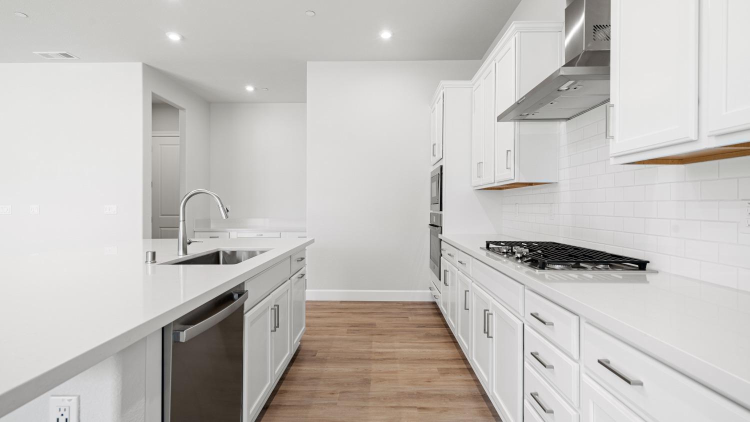 Detail Gallery Image 20 of 35 For 2119 Geneva Way, Manteca,  CA 95337 - 3 Beds | 2 Baths