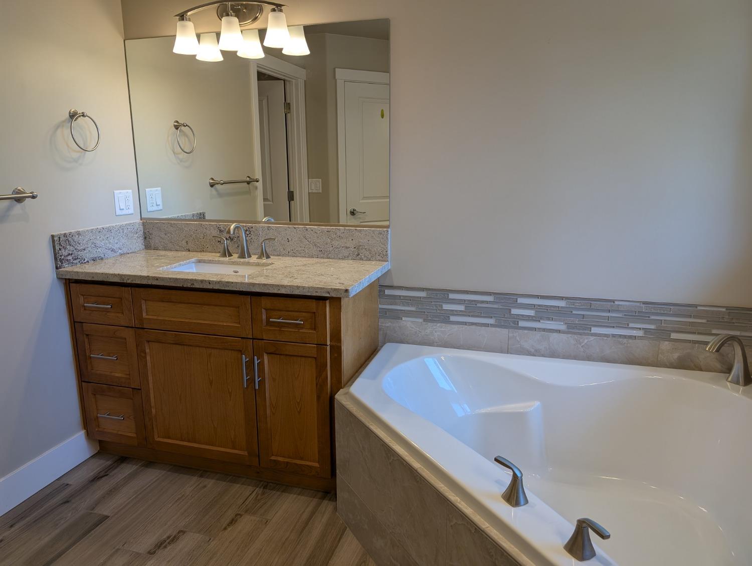 Detail Gallery Image 39 of 62 For 6525 Longridge Ct, Foresthill,  CA 95631 - 3 Beds | 2 Baths
