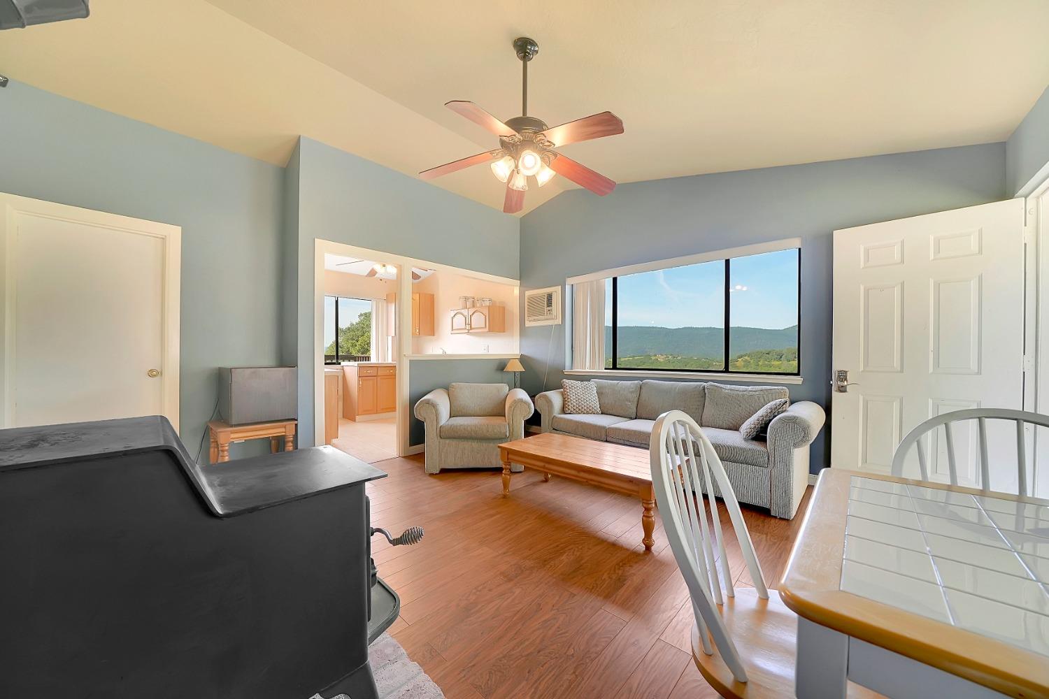 Detail Gallery Image 50 of 88 For 2800 Willow Creek Rd, San Andreas,  CA 95249 - 3 Beds | 2/1 Baths