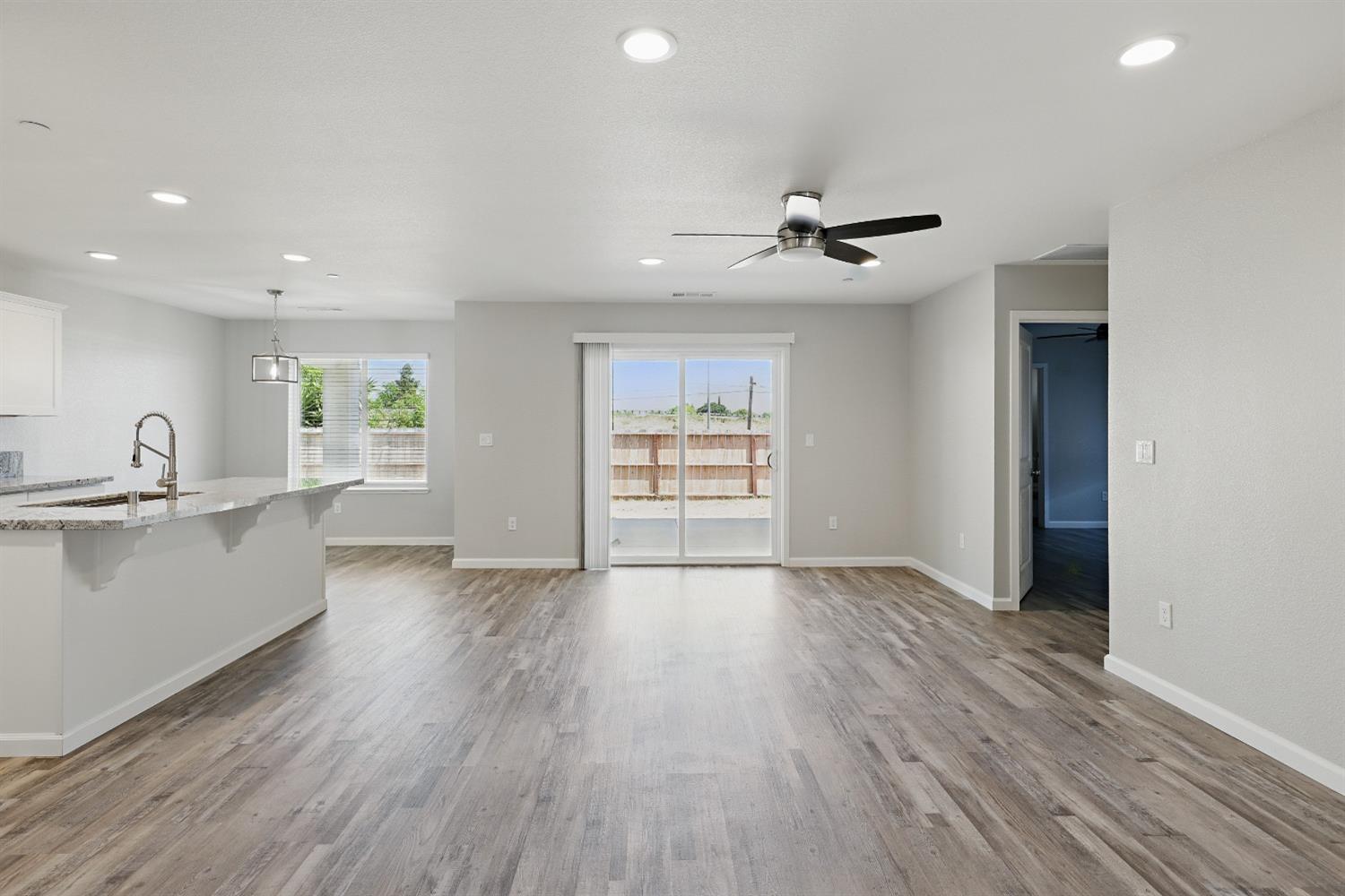 Perry Avenue, Stockton, California image 6