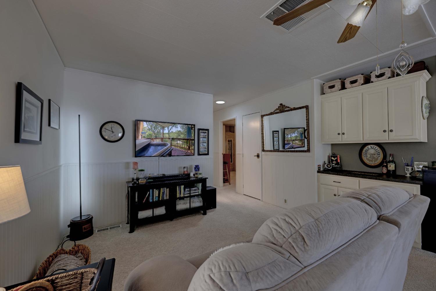Detail Gallery Image 23 of 51 For 3765 Grass Valley Hwy 203, Auburn,  CA 95602 - 2 Beds | 2 Baths