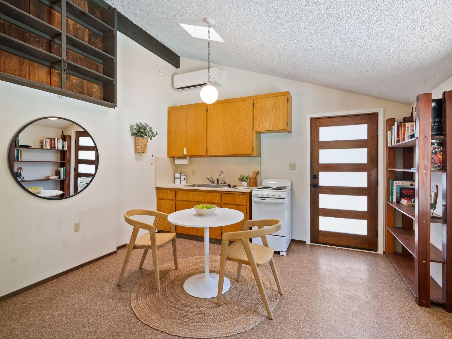 Detail Gallery Image 67 of 81 For 43236 E Oakside Pl, Davis,  CA 95618 - 3 Beds | 3 Baths