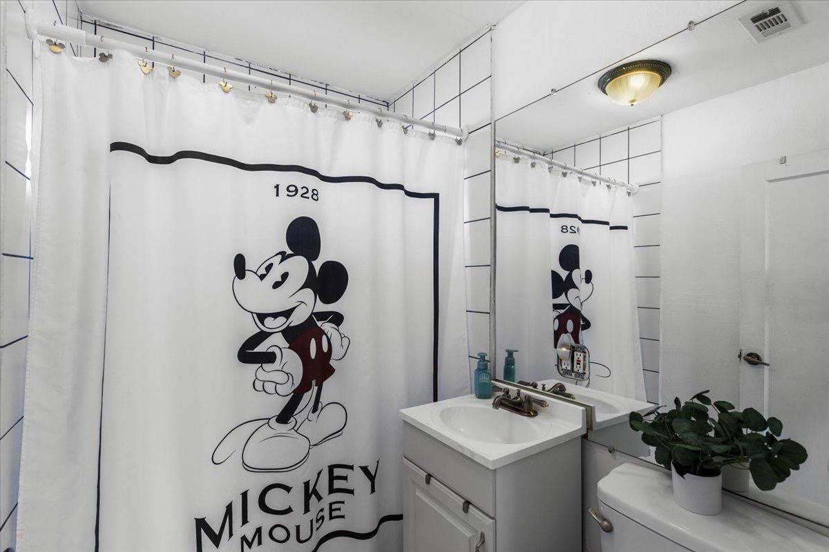 Detail Gallery Image 21 of 54 For 231 Poplar Ave, Manteca,  CA 95336 - 3 Beds | 2 Baths