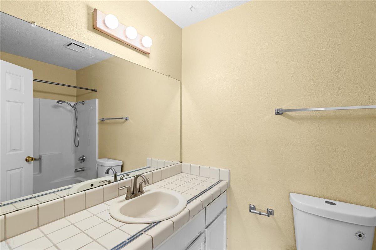 Detail Gallery Image 30 of 47 For 832 Chalone Dr, Modesto,  CA 95358 - 3 Beds | 2 Baths