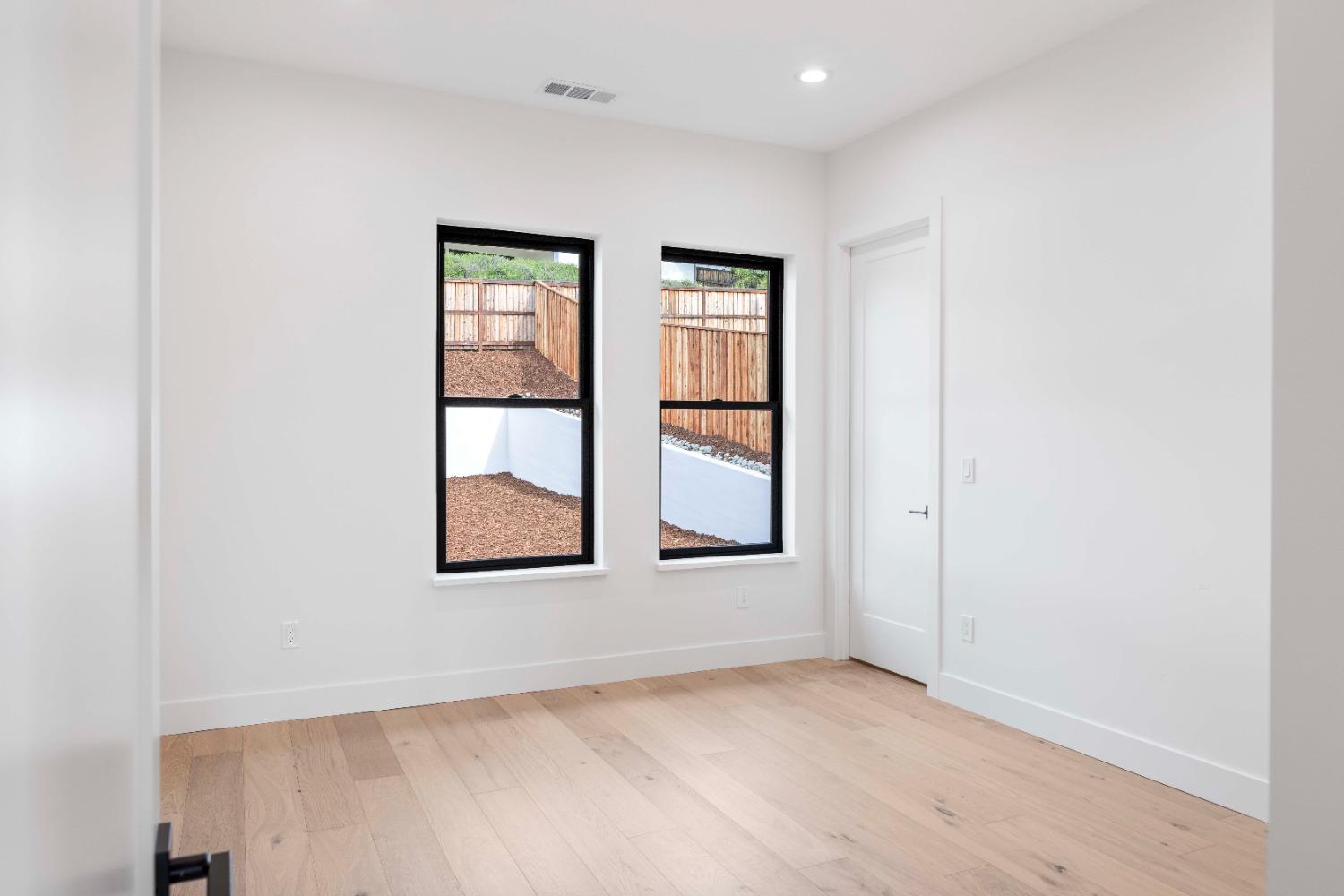 Sundahl Drive, Folsom, California image 23