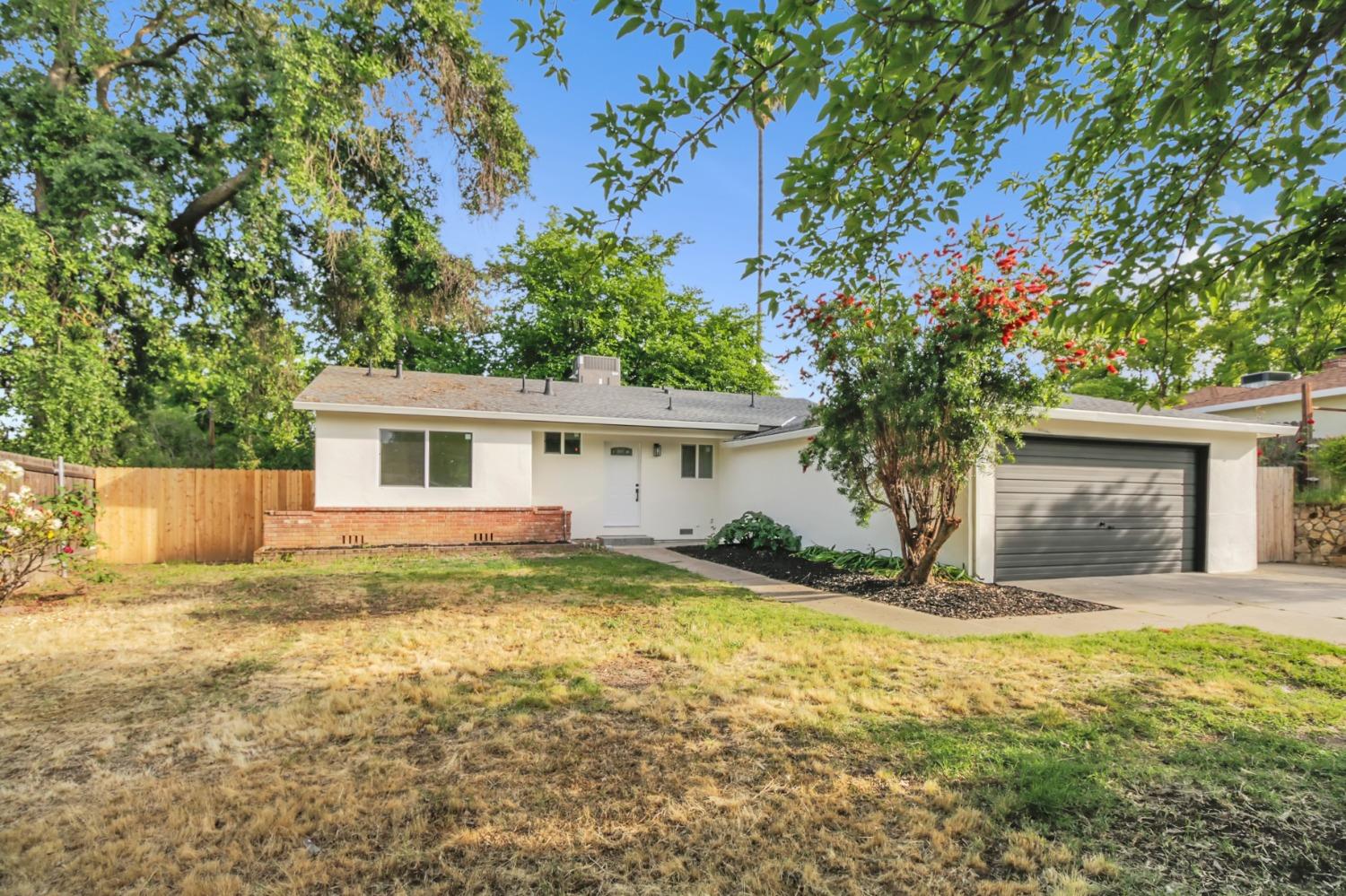 Pin Oak Court, Fair Oaks, California image 50