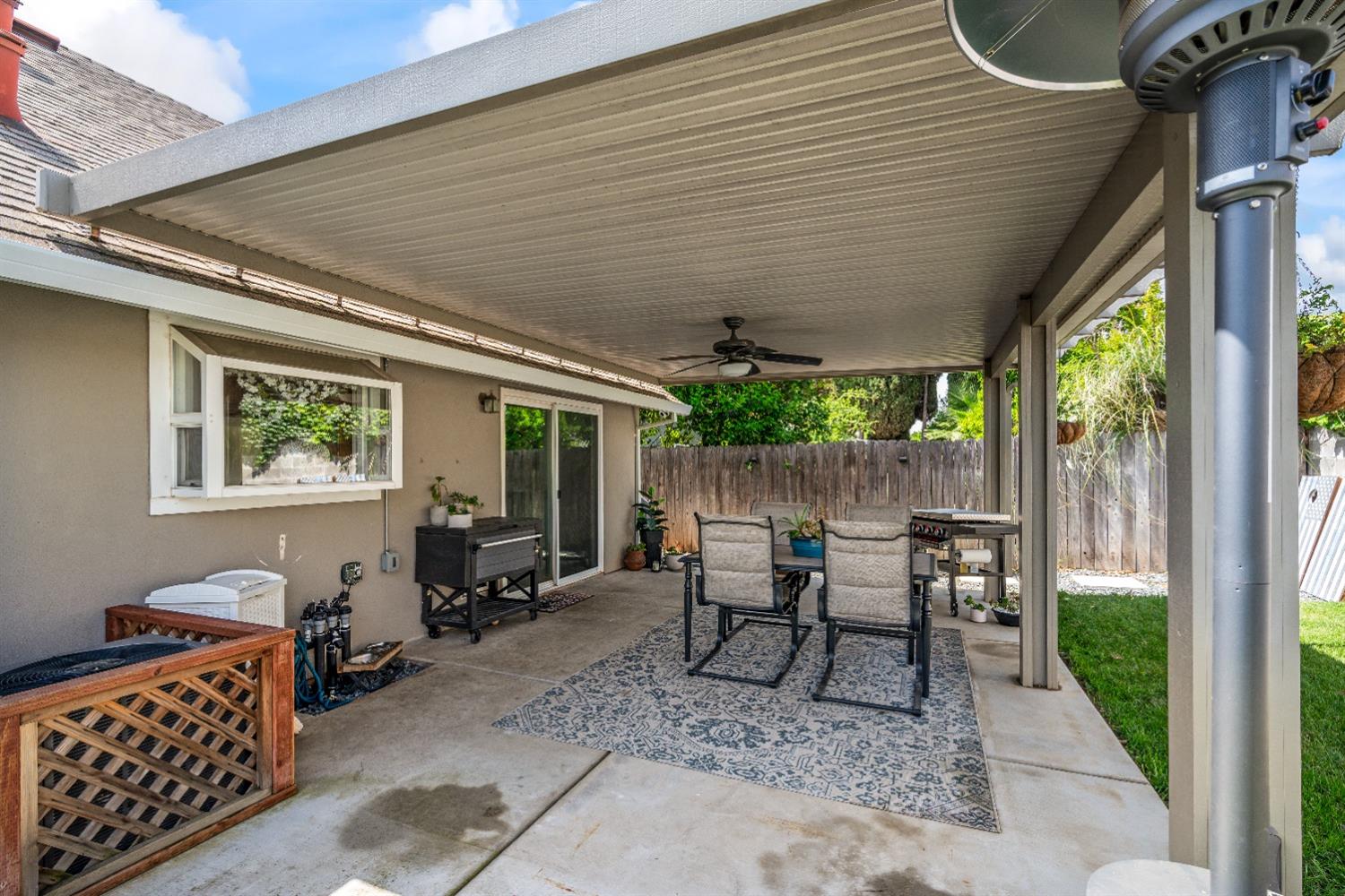 Trujillo Way, Sacramento, California image 34