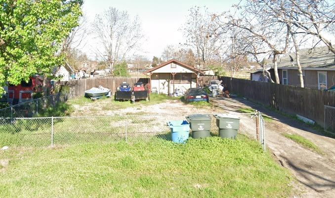 Riverside Drive, Olivehurst, California image 6