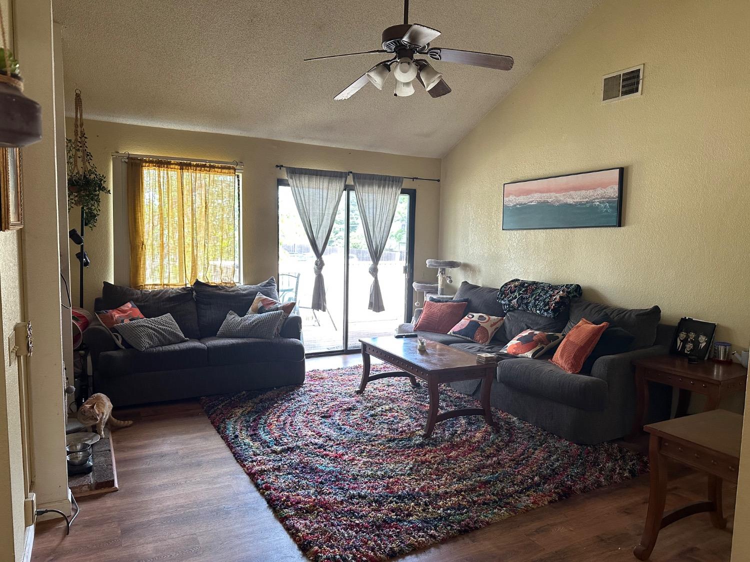 Hurley Way #12, Sacramento, California image 6