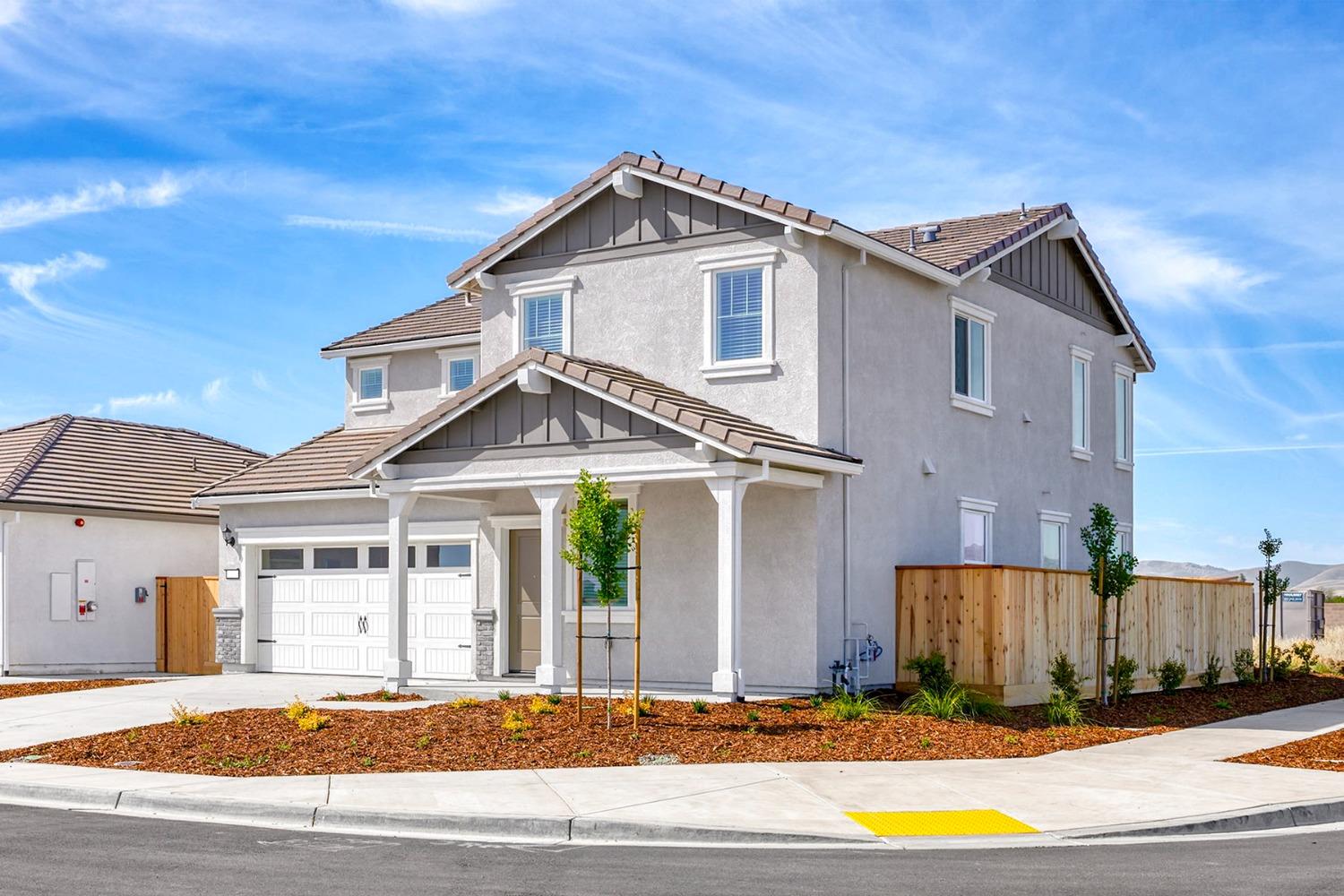 Detail Gallery Image 2 of 12 For 833 Chatham Ln, Patterson,  CA 95363 - 5 Beds | 3 Baths