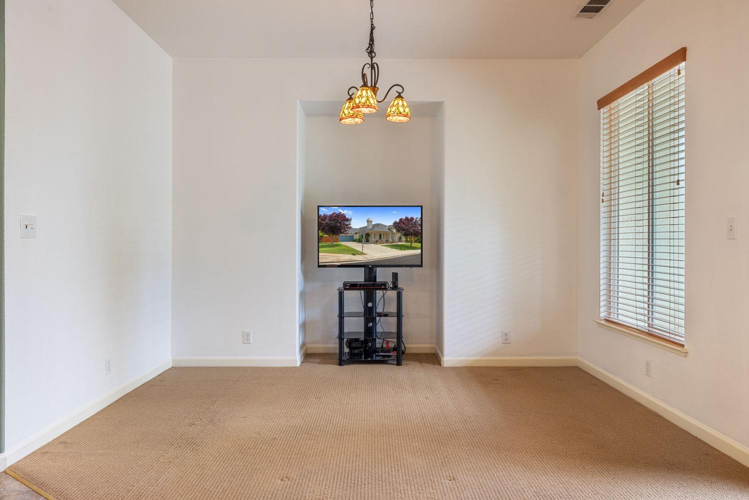 Detail Gallery Image 28 of 55 For 1700 Imshu Ct, Hughson,  CA 95326 - 3 Beds | 2 Baths