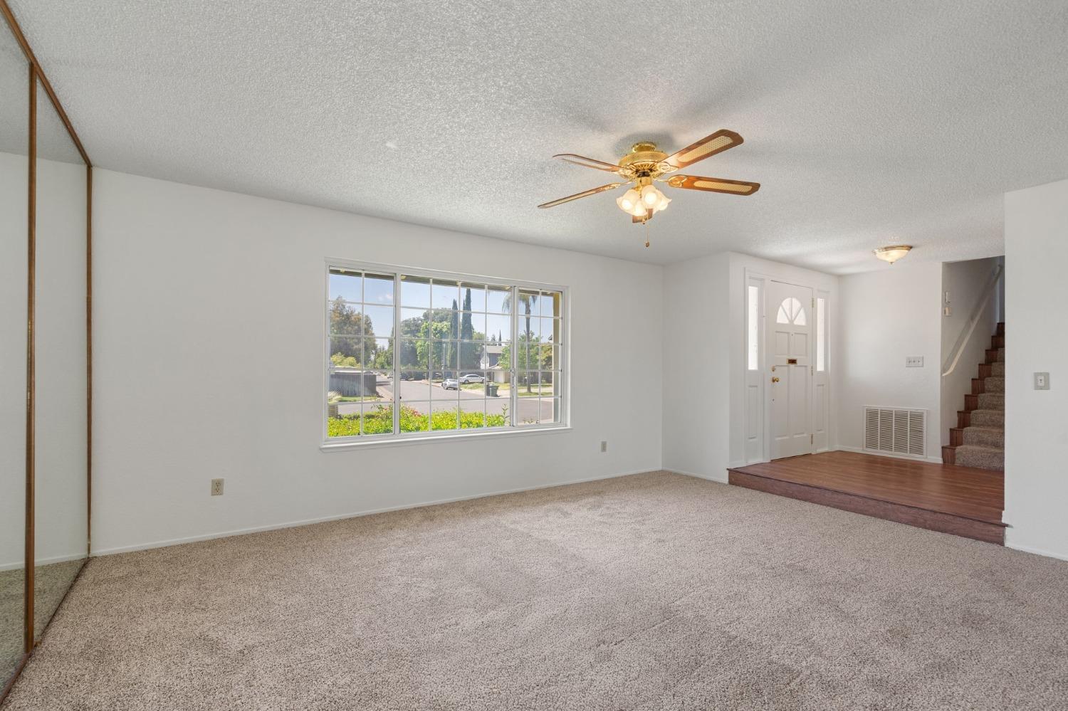 Bettina Way, Sacramento, California image 7