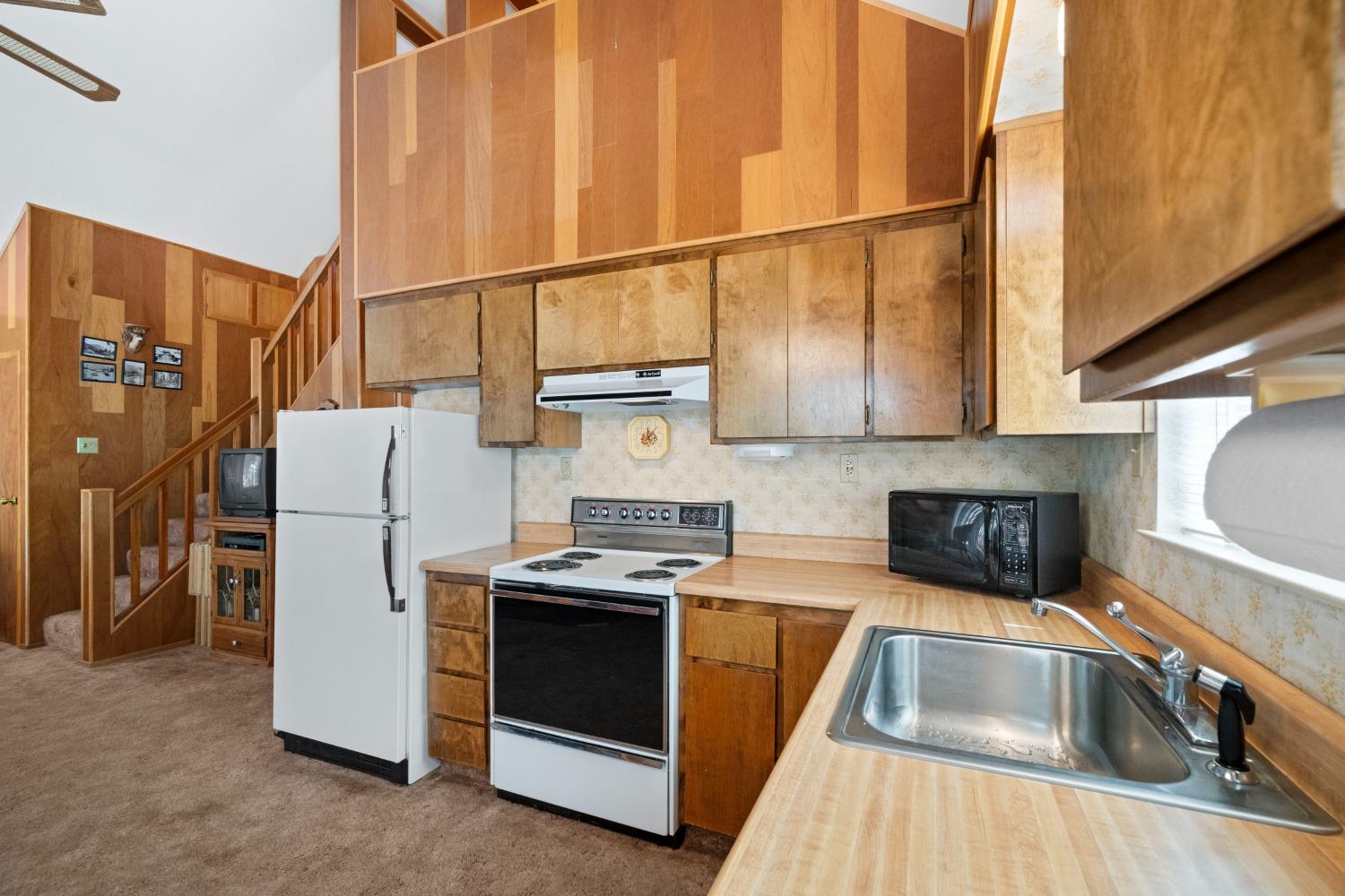 3rd Avenue, Tahoma, California image 24