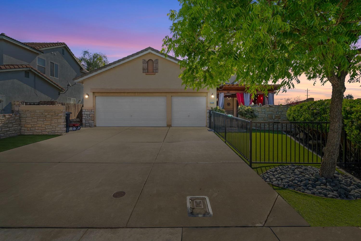 Peninsula Drive, Modesto, California image 33