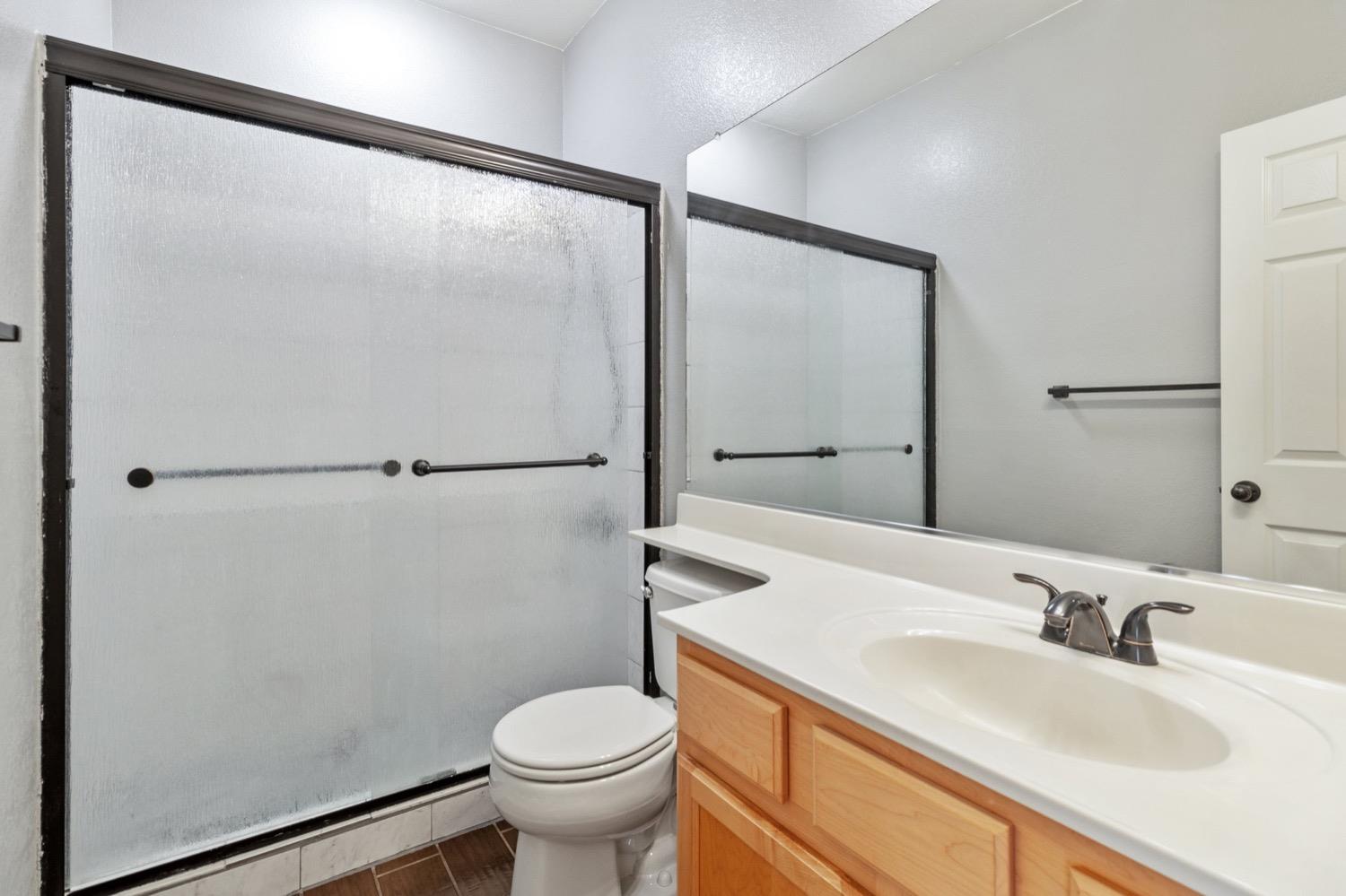 Detail Gallery Image 12 of 28 For 5406 Leandra Ct, Keyes,  CA 95328 - 4 Beds | 3 Baths