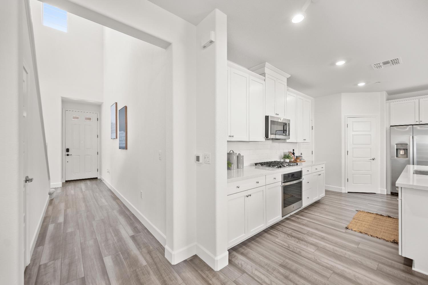 Harveston Way, Sacramento, California image 13