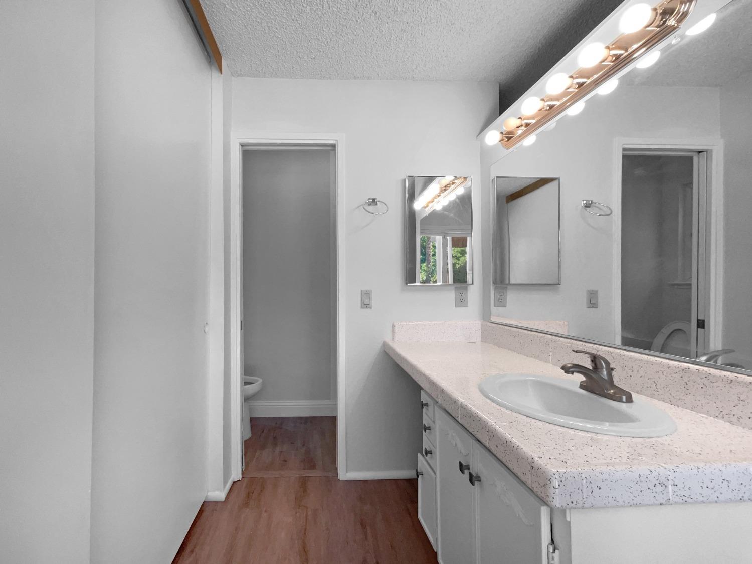 Detail Gallery Image 18 of 21 For 5532 Eagle View Way, Sacramento,  CA 95842 - 3 Beds | 2 Baths