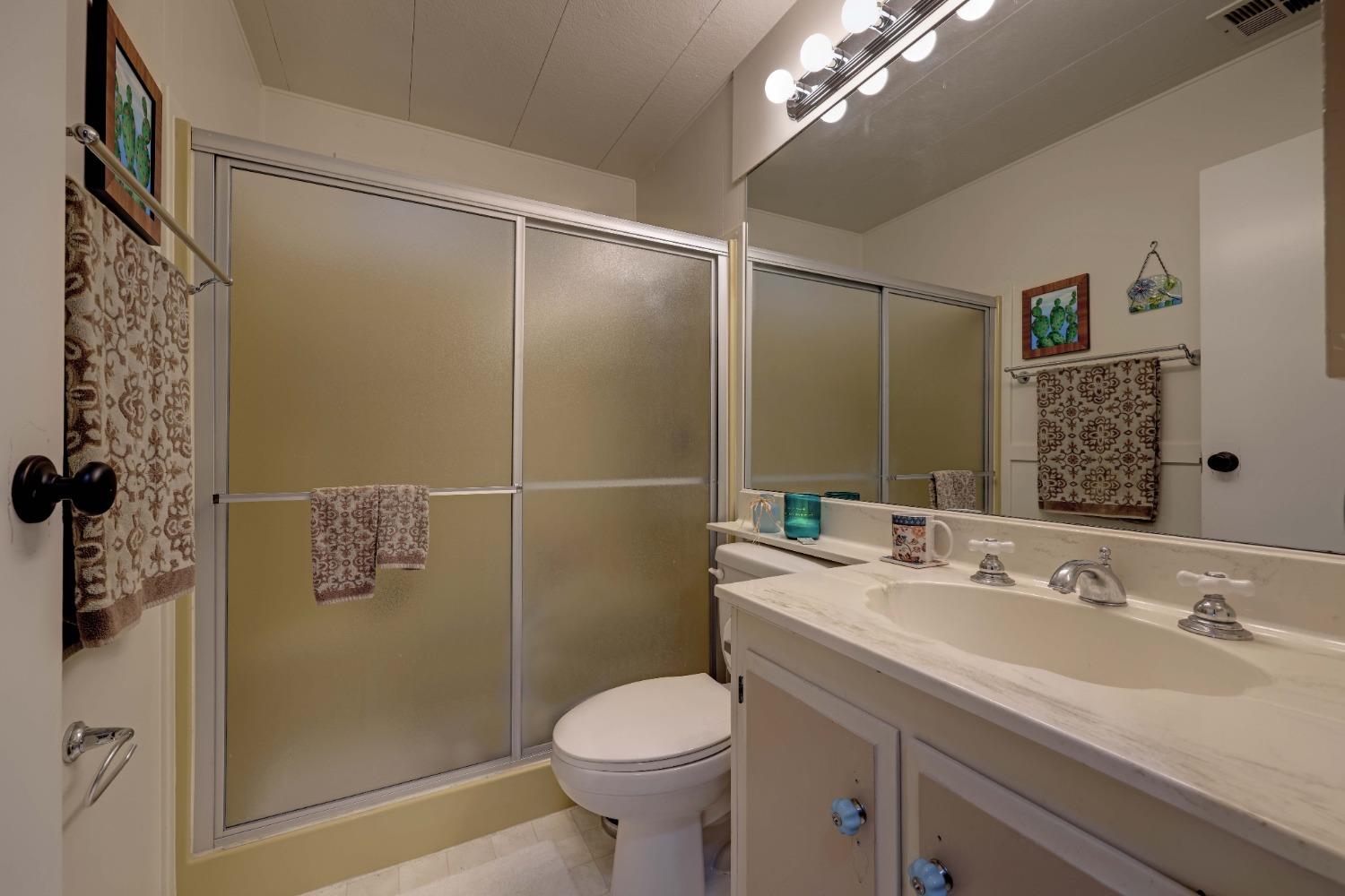 Detail Gallery Image 25 of 51 For 3765 Grass Valley Hwy 203, Auburn,  CA 95602 - 2 Beds | 2 Baths
