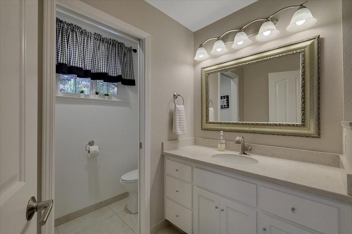 Detail Gallery Image 38 of 70 For 734 Mariner Loop, Yuba City,  CA 95991 - 4 Beds | 3 Baths