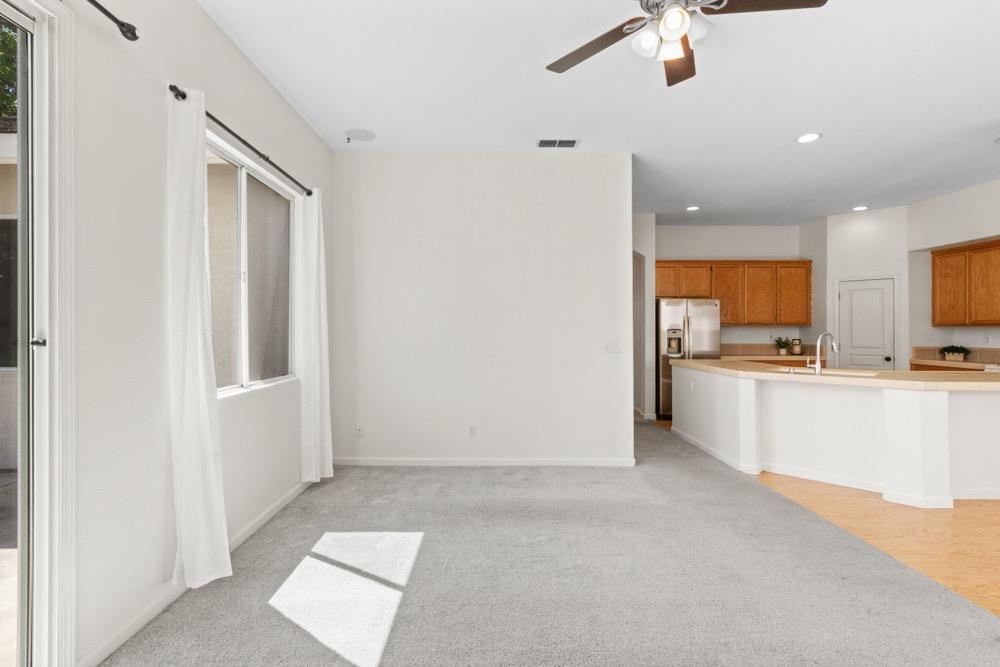 Detail Gallery Image 26 of 78 For 129 Opus Cir, Sacramento,  CA 95834 - 4 Beds | 2/1 Baths