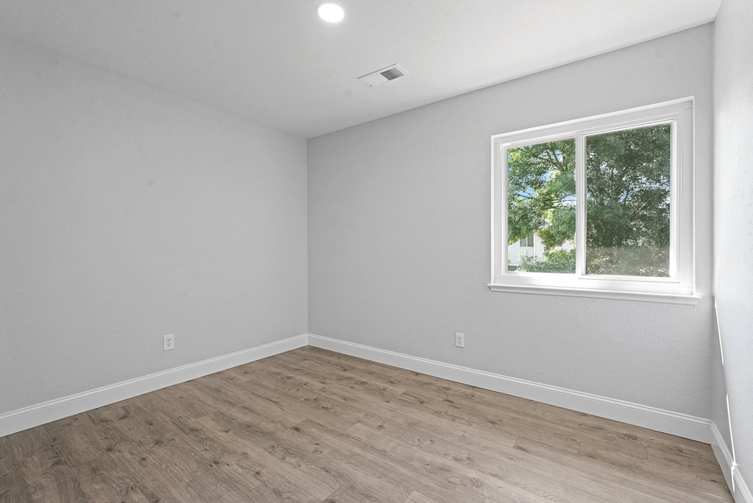 Janessa Way, Stockton, California image 19