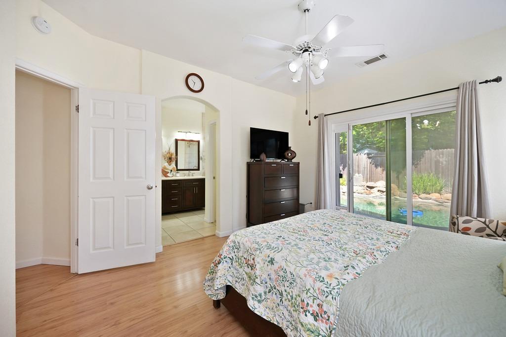 Evergreen Drive, Roseville, California image 27
