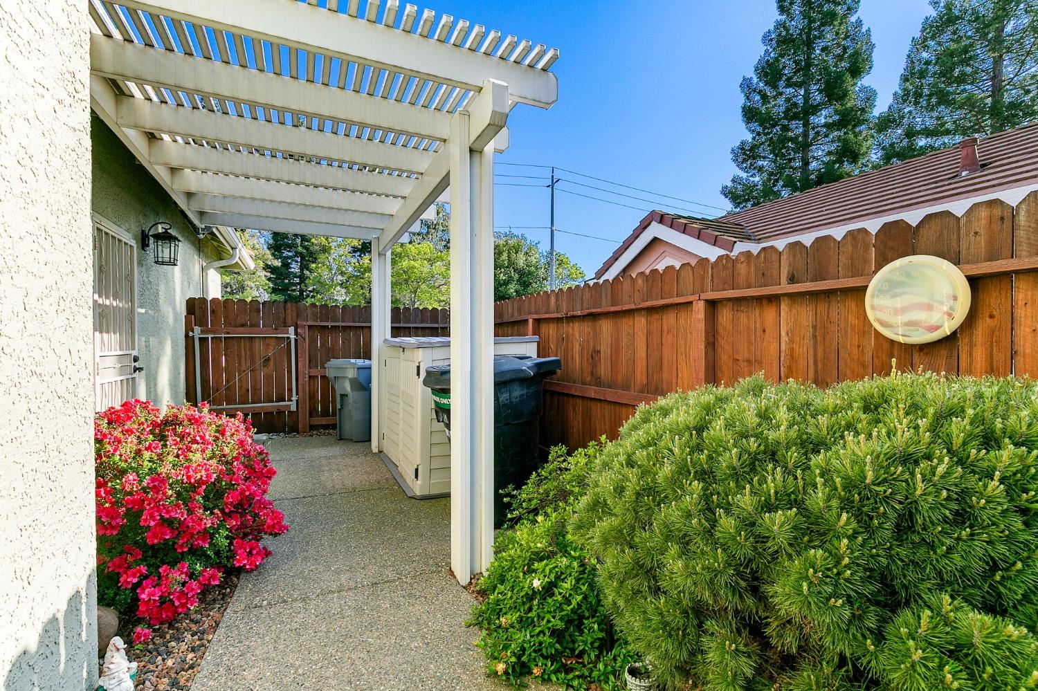 Kennerly Way, Folsom, California image 42