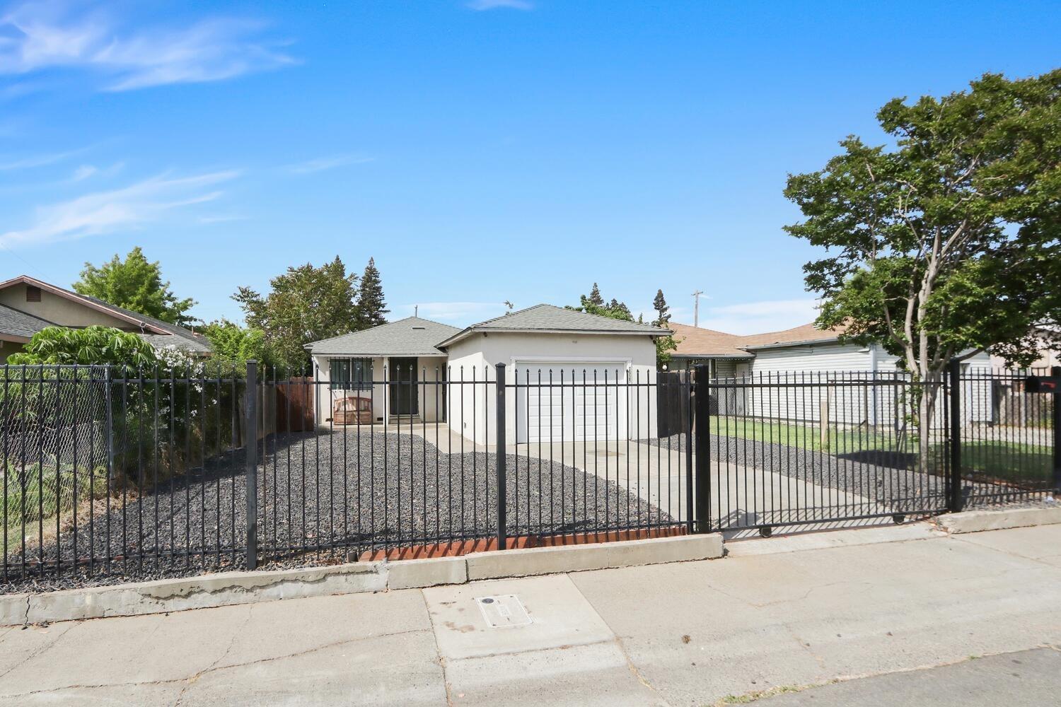 32nd Avenue, Sacramento, California image 33