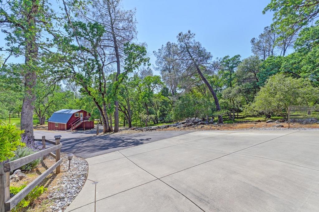 Detail Gallery Image 46 of 73 For 3200 Roughwood Rd, Shingle Springs,  CA 95682 - 3 Beds | 3 Baths