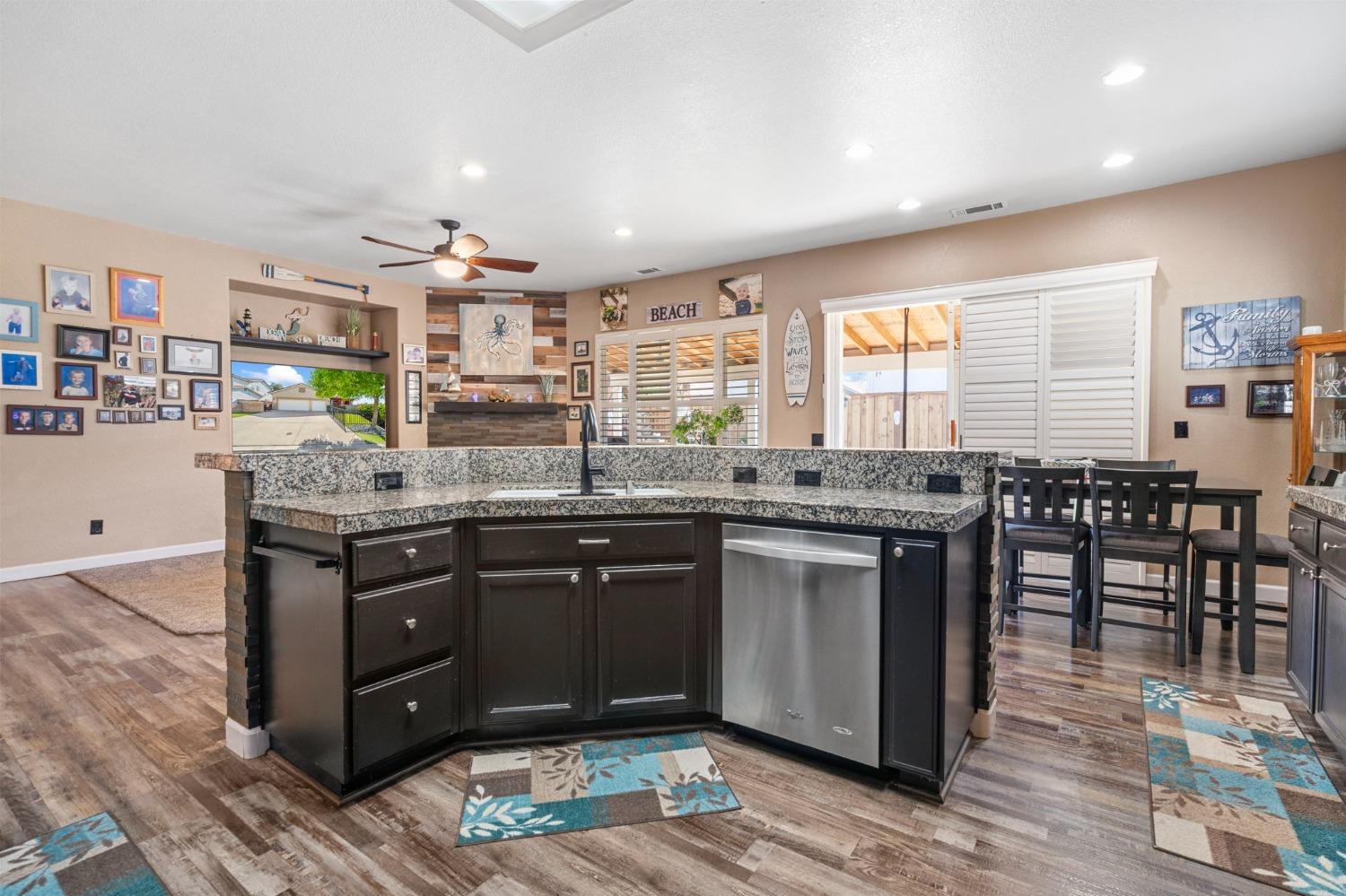 Peninsula Drive, Modesto, California image 13