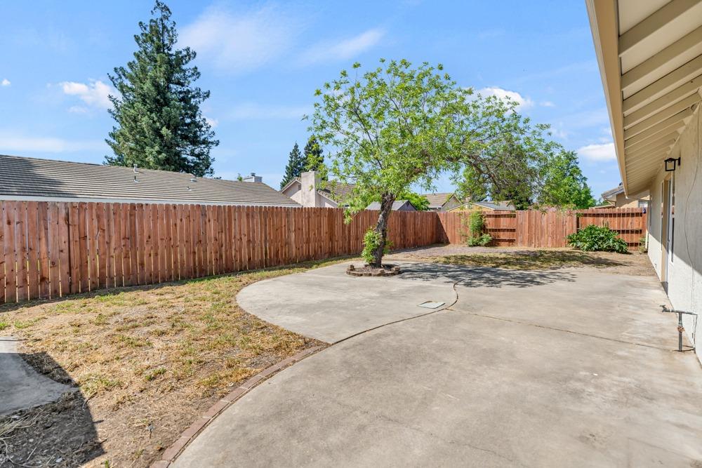 Donald Court, Yuba City, California image 32